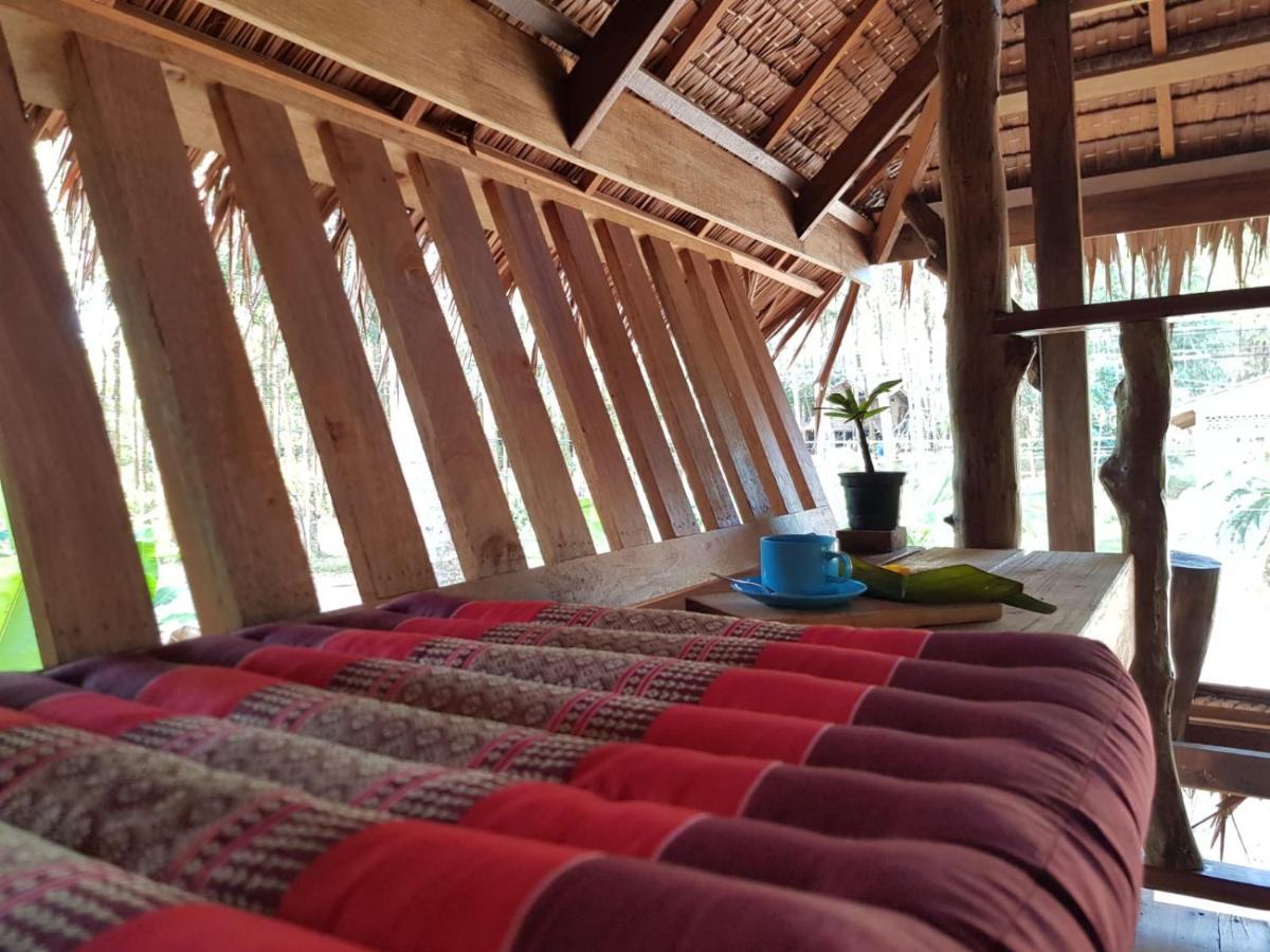Antonio'S Ko Yao Noi Hotel ภายนอก รูปภาพ